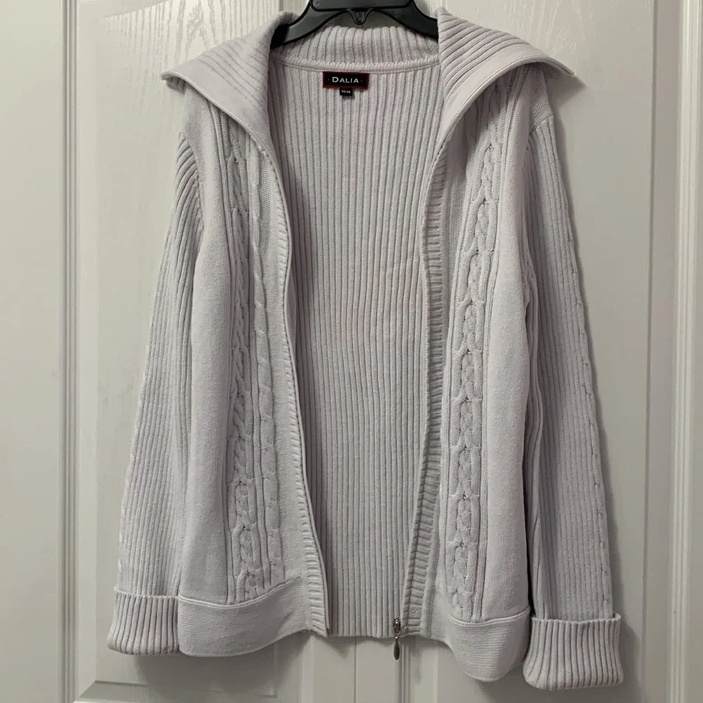 Dalia Collection ladies zip up Sweater - Picture 7 of 13